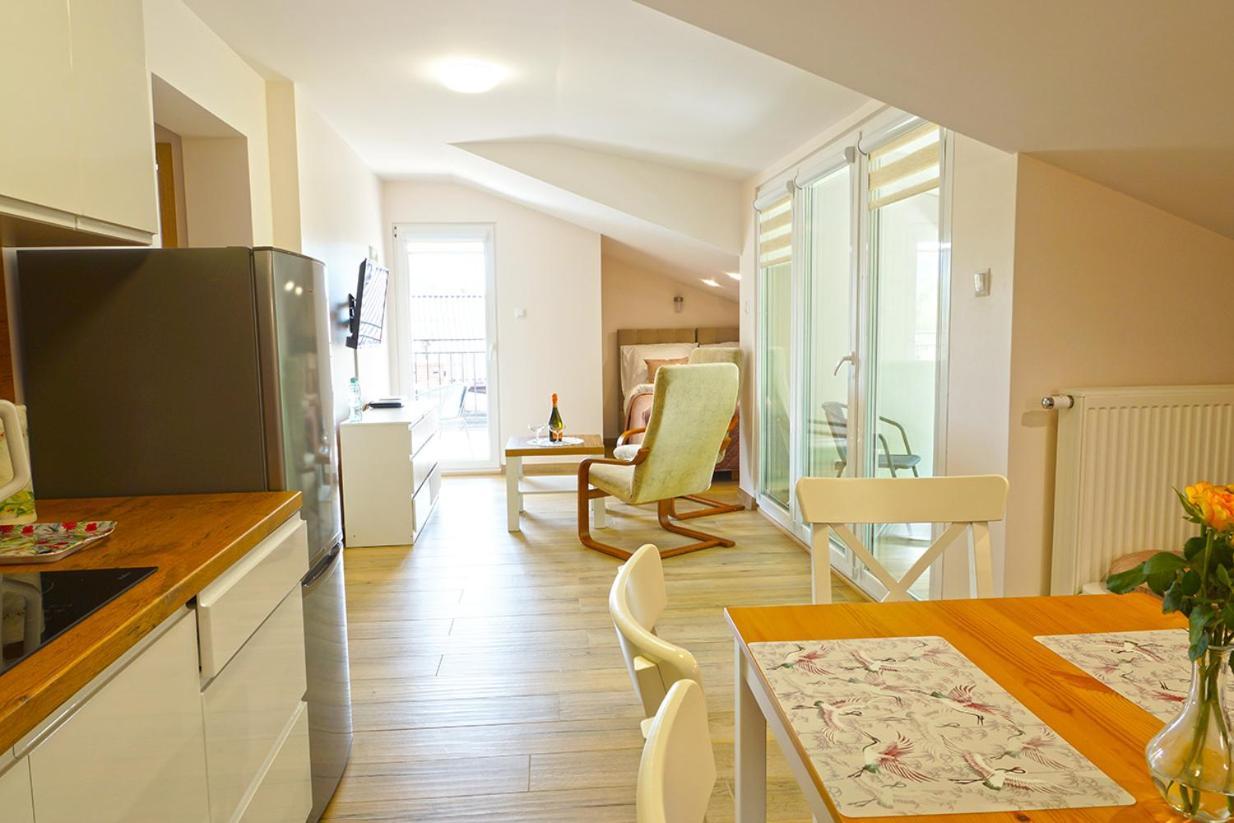 Apartamento Nad Stawem Ustroń Habitación foto