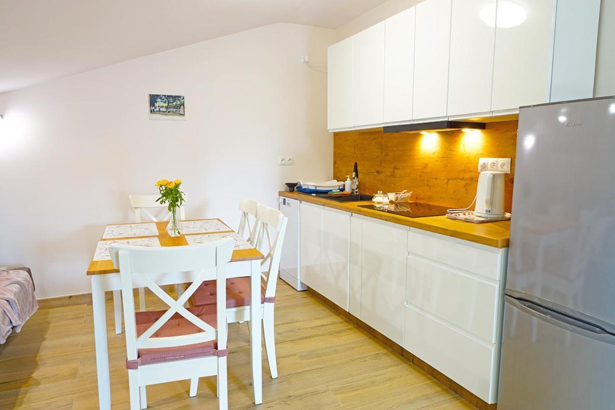 Apartamento Nad Stawem Ustroń Habitación foto